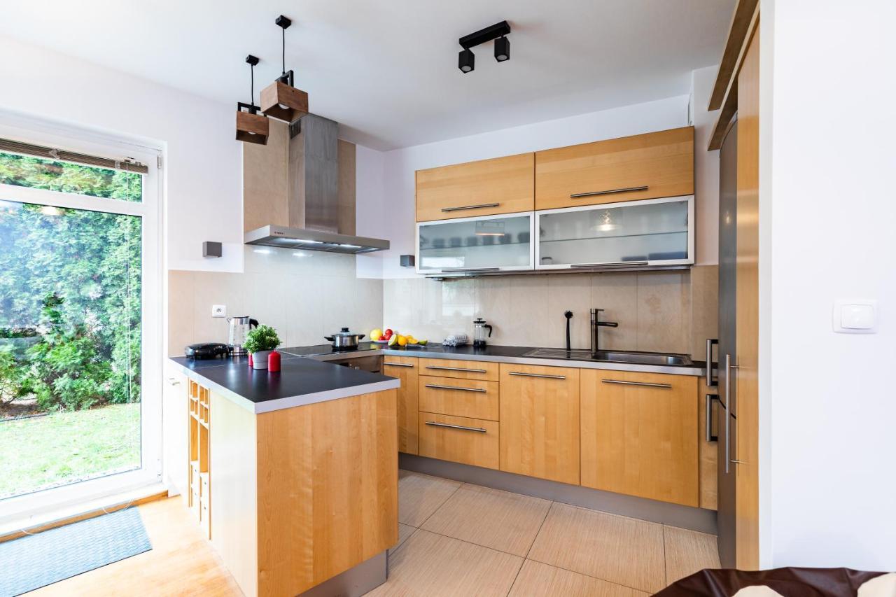 شقة Superapart Wilanowska 7, "Pet-Friendly With Elevator & Parking" وارسو المظهر الخارجي الصورة