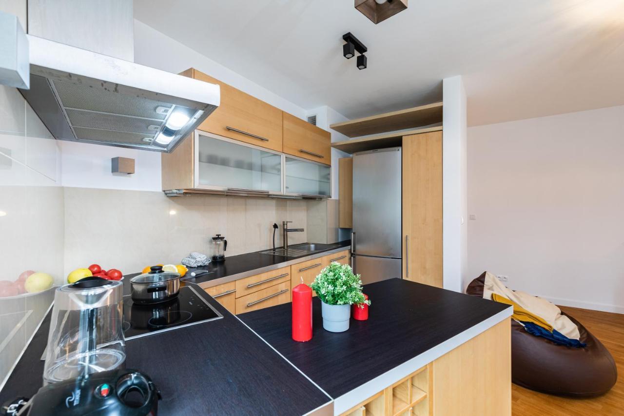 شقة Superapart Wilanowska 7, "Pet-Friendly With Elevator & Parking" وارسو المظهر الخارجي الصورة