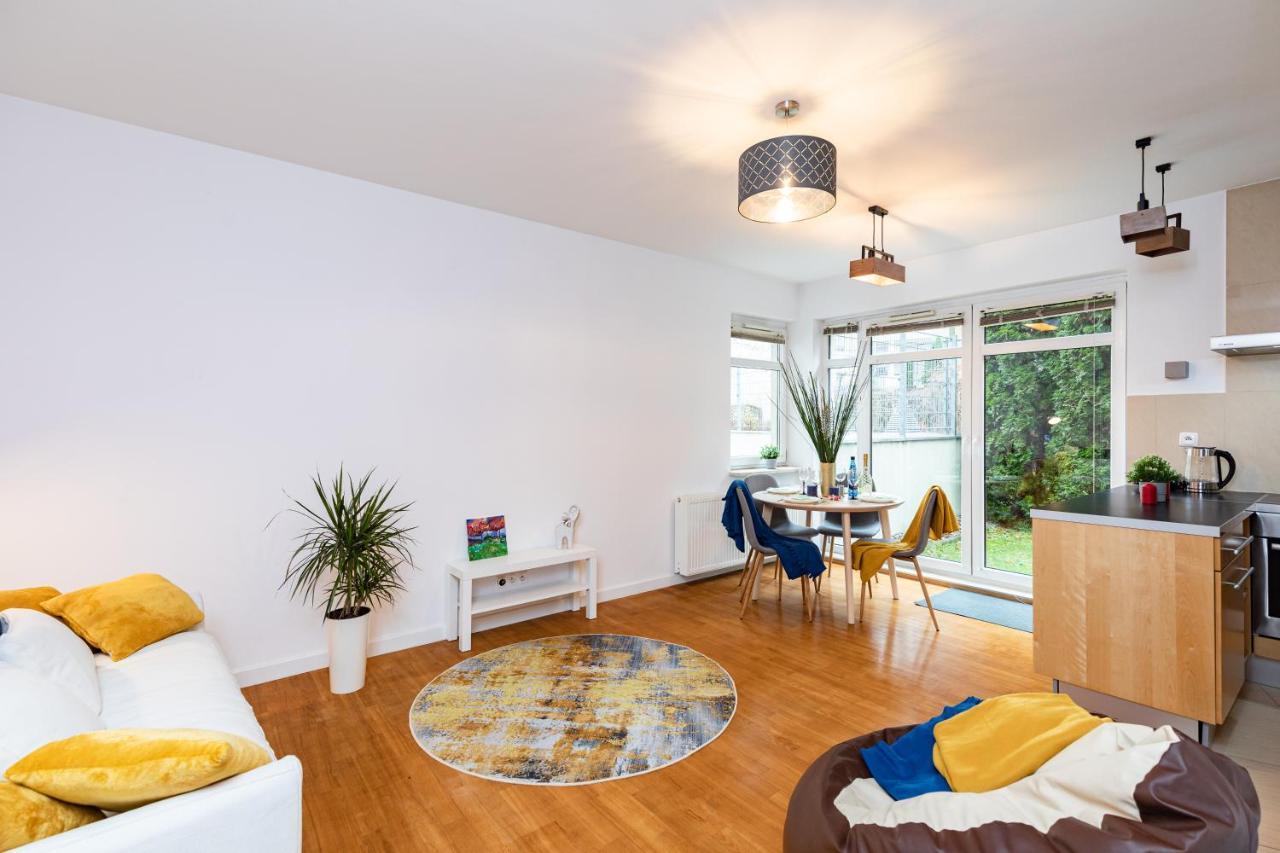 شقة Superapart Wilanowska 7, "Pet-Friendly With Elevator & Parking" وارسو المظهر الخارجي الصورة