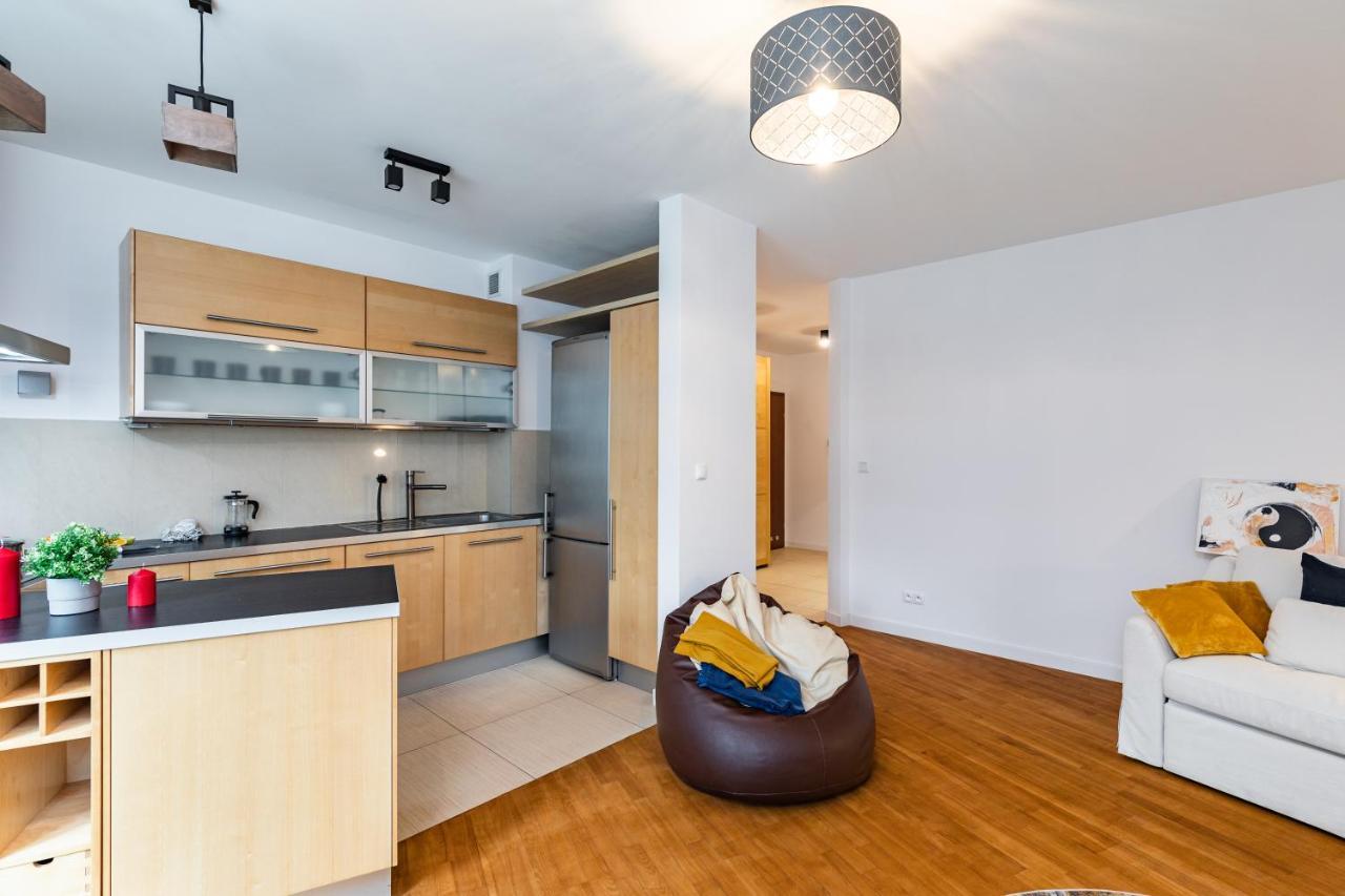شقة Superapart Wilanowska 7, "Pet-Friendly With Elevator & Parking" وارسو المظهر الخارجي الصورة
